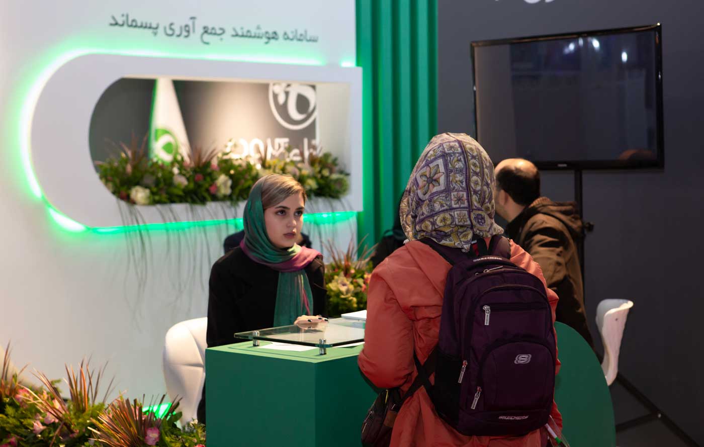عکاسی تیم روابط عمومی