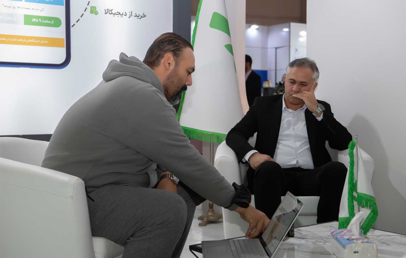 عکاسی نمایندگان شرکت